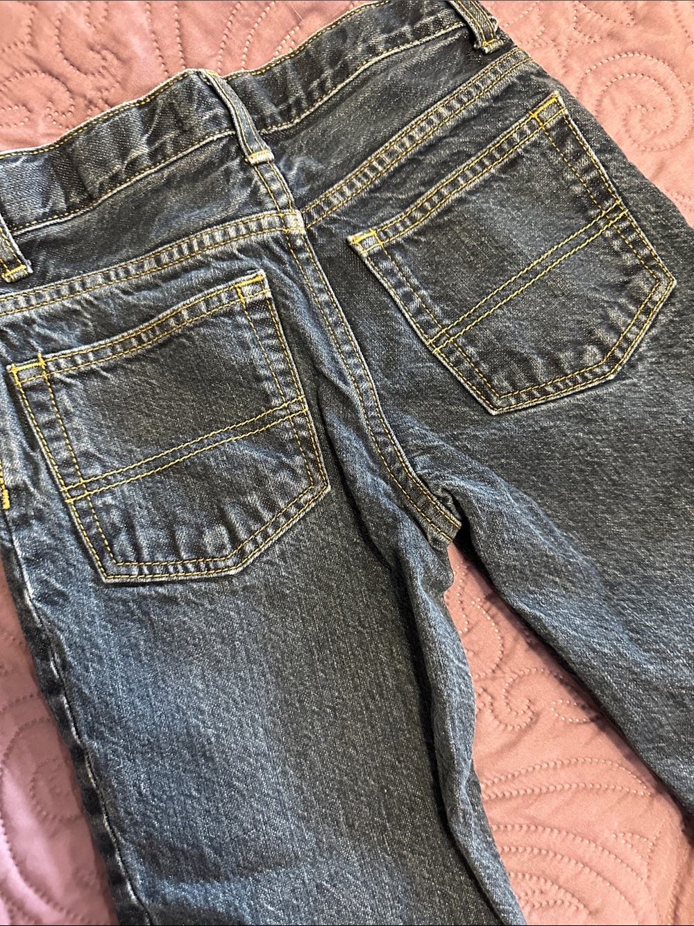 Oshkosh B’Gosh little boy jeans. Blue denim straight leg size 7H.
